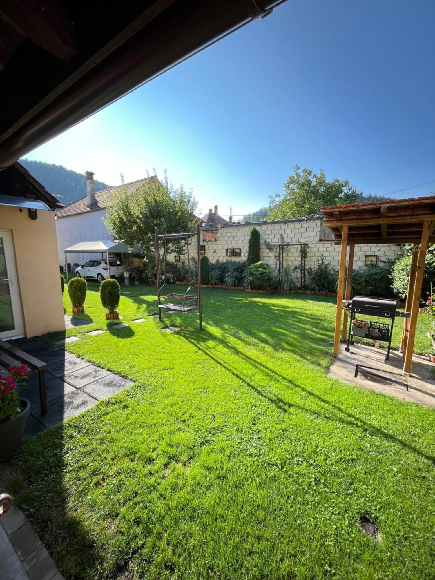 Casa Joy Villa Rîşnov Eksteriør billede